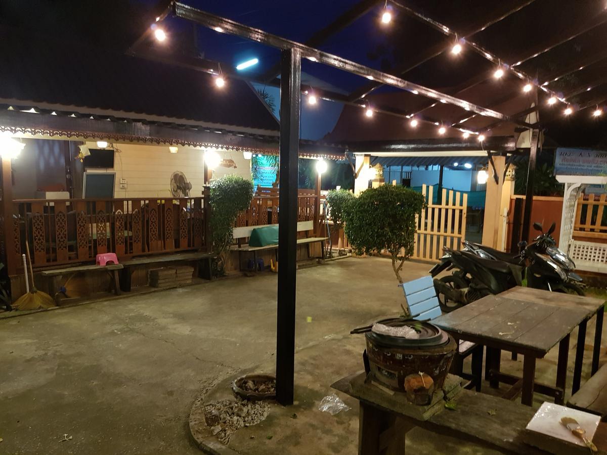 Thaihouse Koh Larn Exterior foto